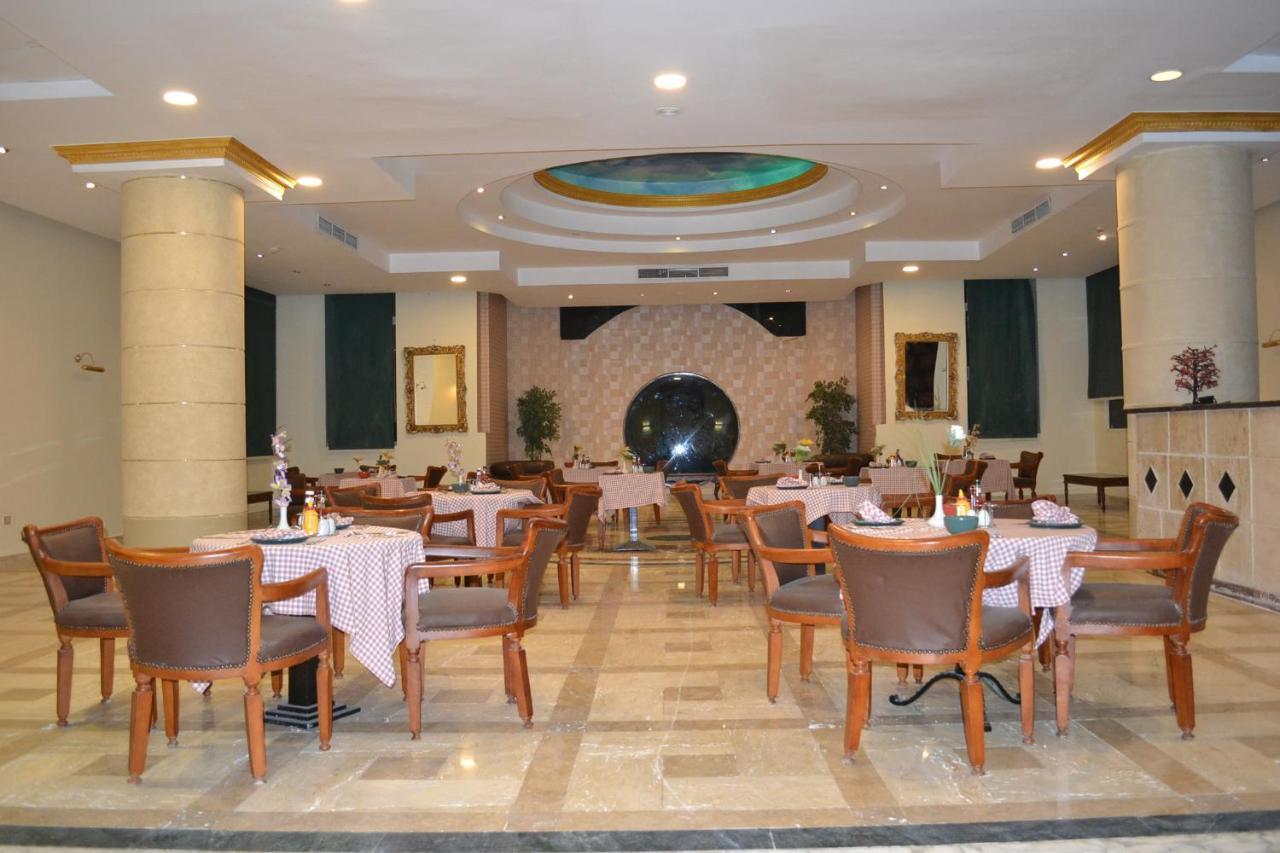 Dexon Roma Hotel Хургада Екстериор снимка