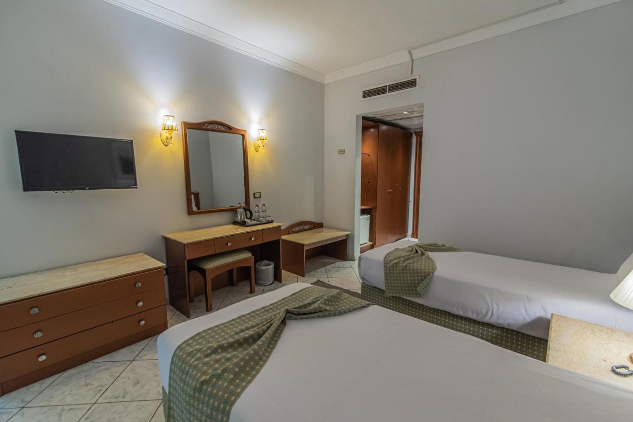 Dexon Roma Hotel Хургада Екстериор снимка
