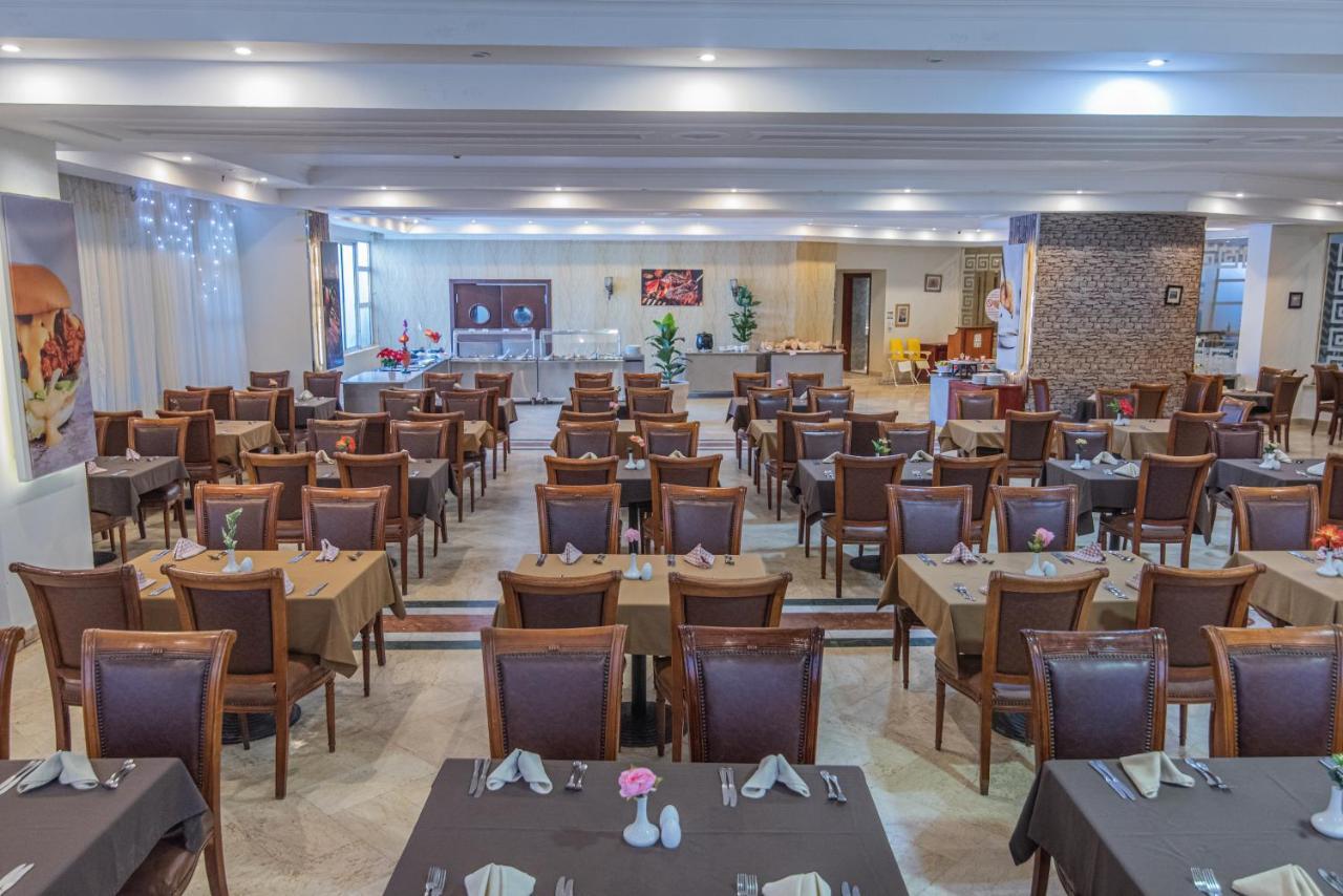 Dexon Roma Hotel Хургада Екстериор снимка