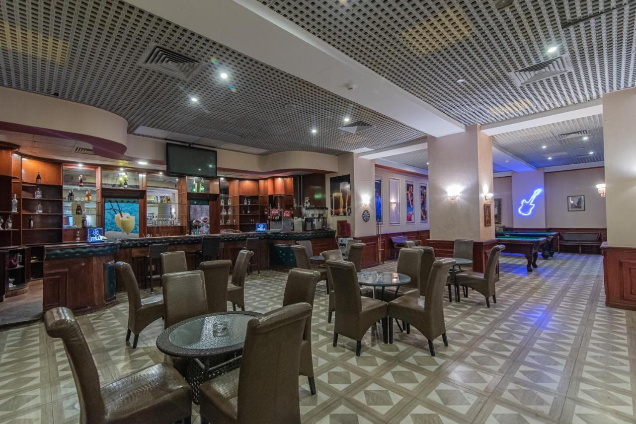 Dexon Roma Hotel Хургада Екстериор снимка