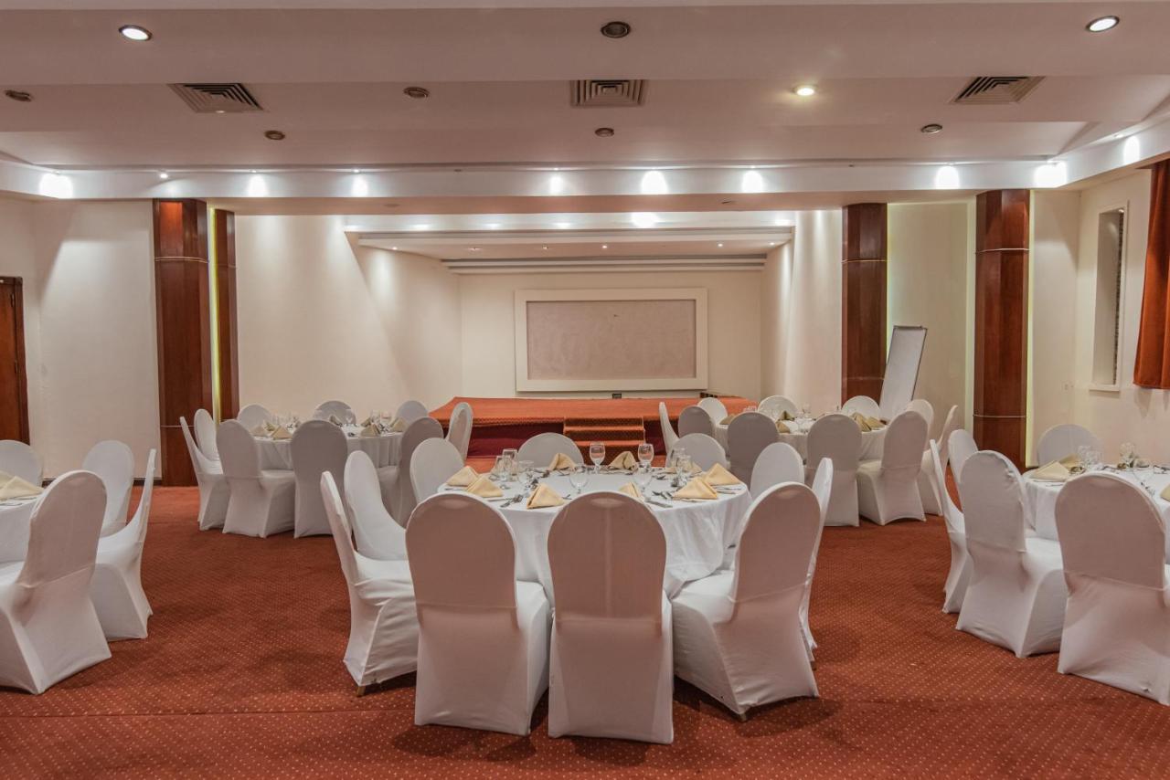 Dexon Roma Hotel Хургада Екстериор снимка
