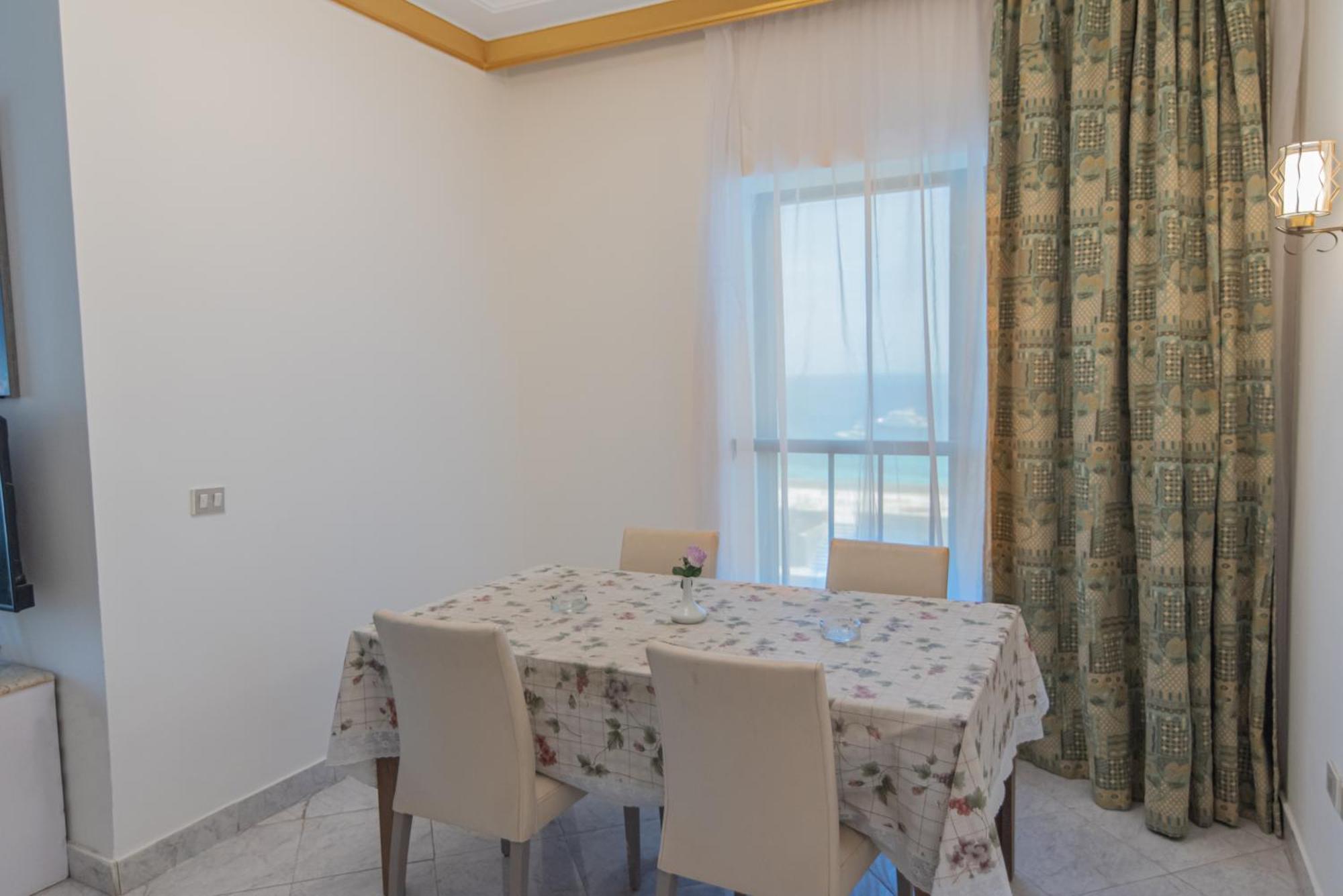 Dexon Roma Hotel Хургада Екстериор снимка