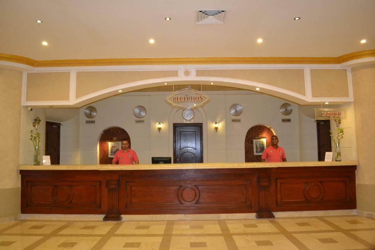 Dexon Roma Hotel Хургада Екстериор снимка